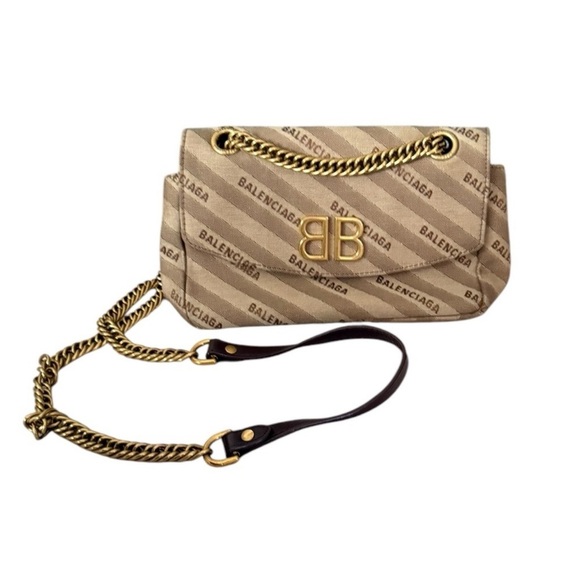 BALENCIAGA BB GOLD Chain Bag - Picture 2 of 11